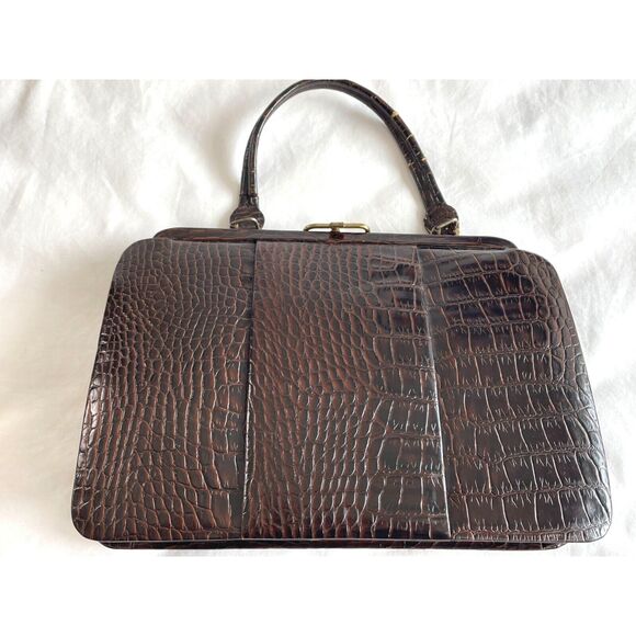 Vintage Womens Alligator Handbag Size-13" x 10" x 3". strap drop 6" - Picture 8 of 12